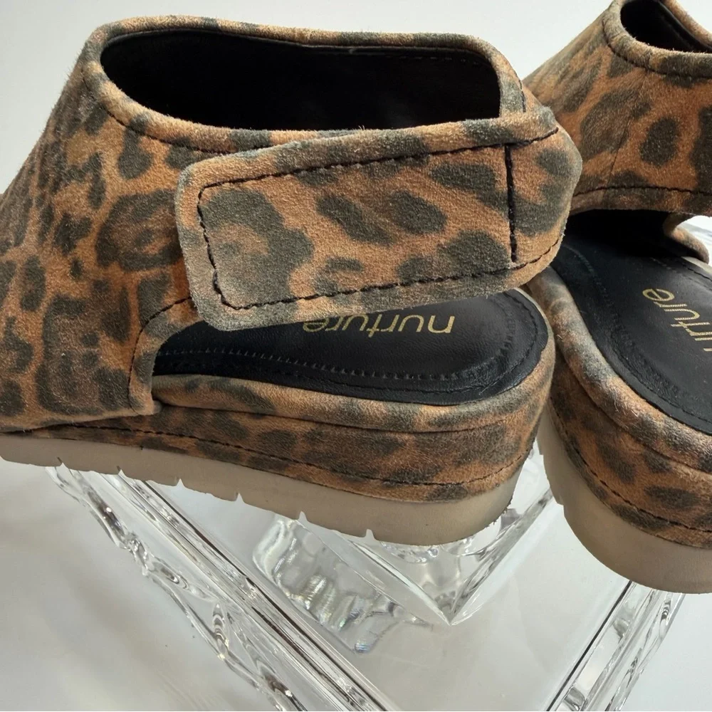 Nurture Mighen leopard sling back fabric wedge- size 7